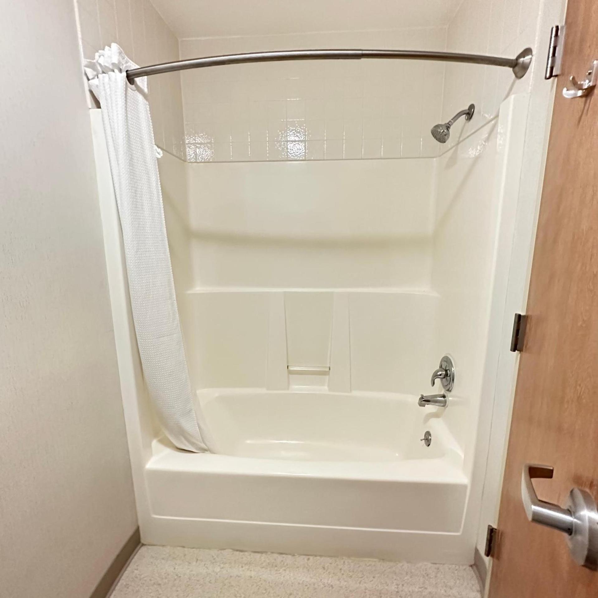 Timberland Inn & Suites photo 26