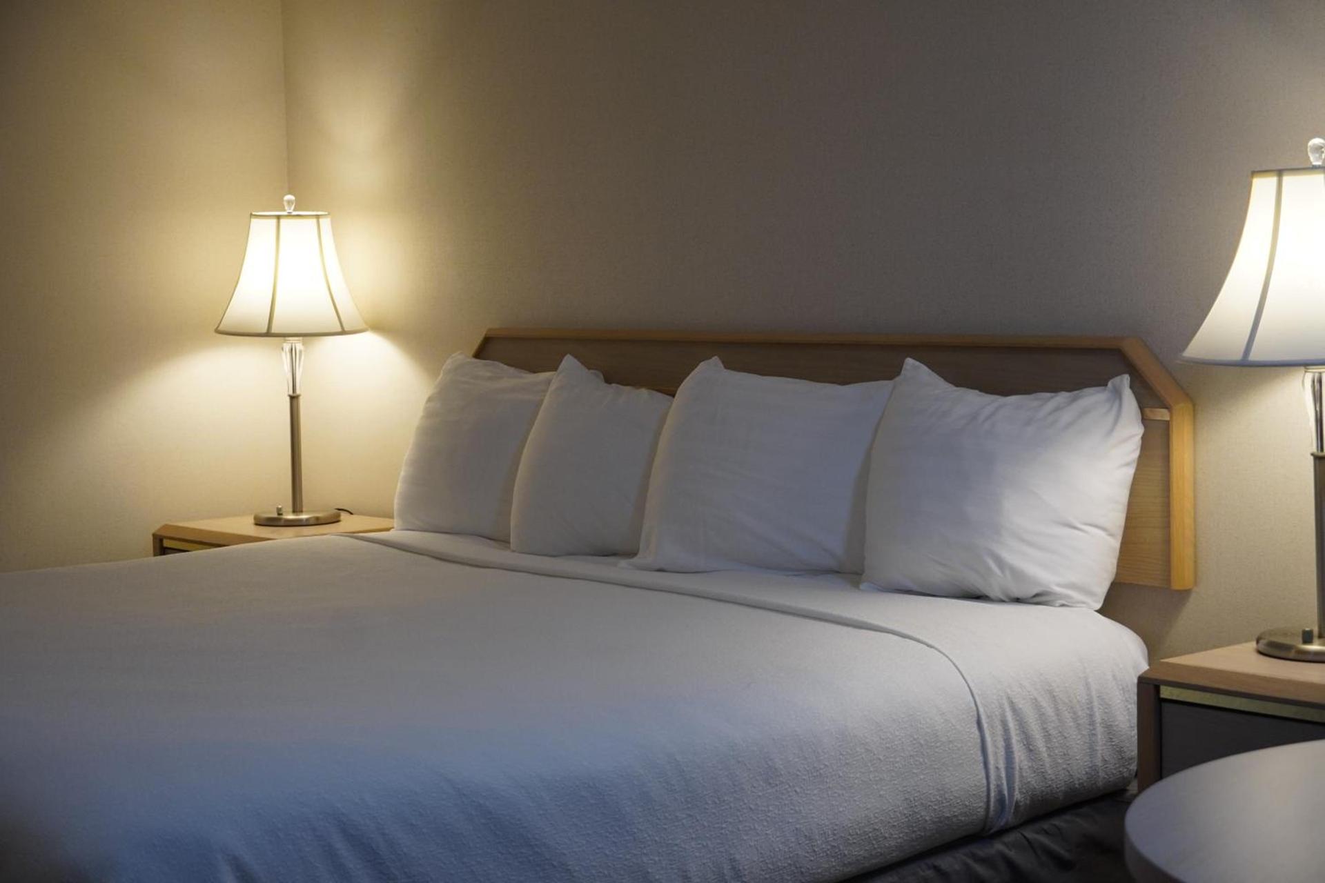 Timberland Inn & Suites photo 45