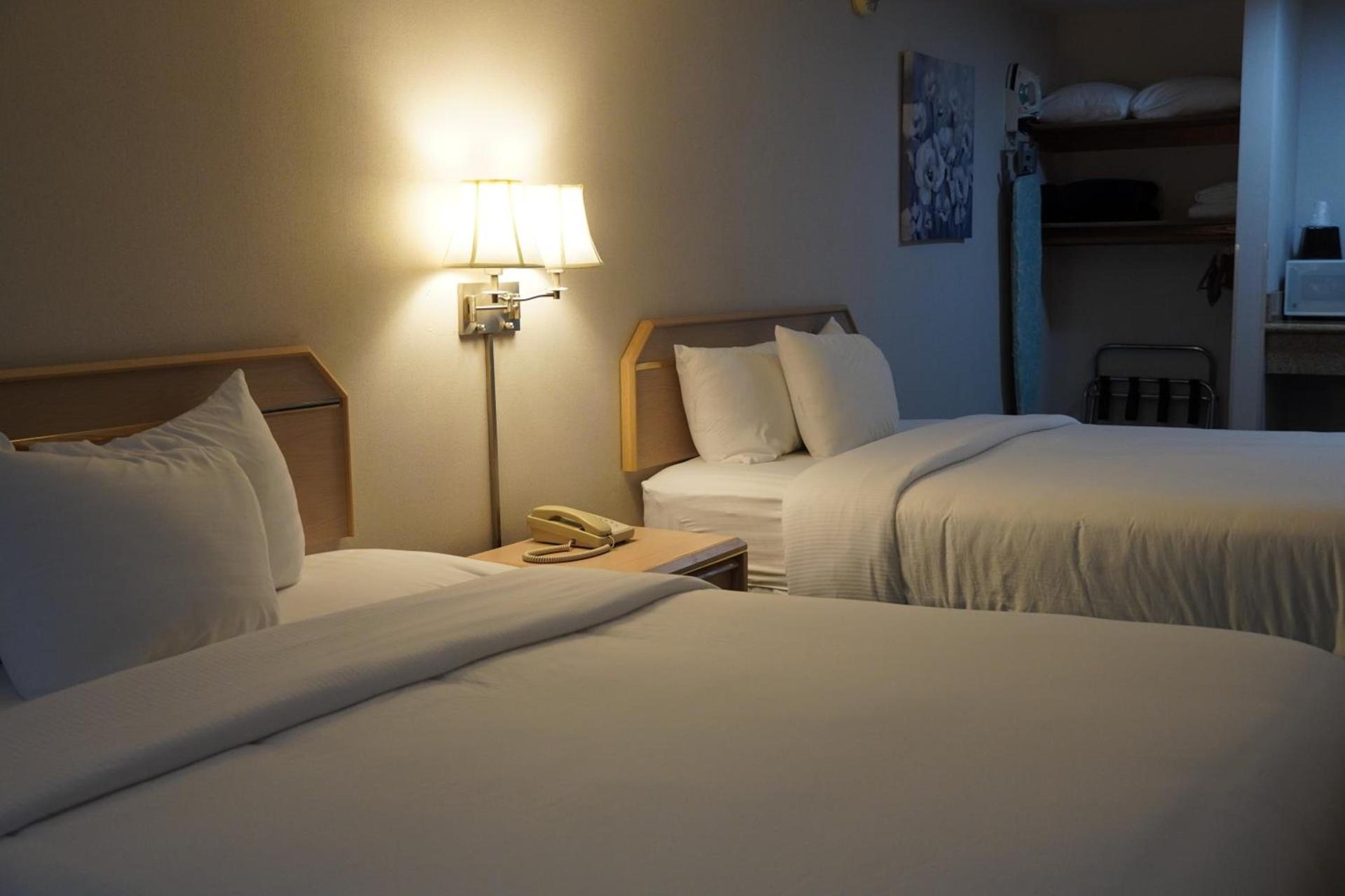 Timberland Inn & Suites photo 60