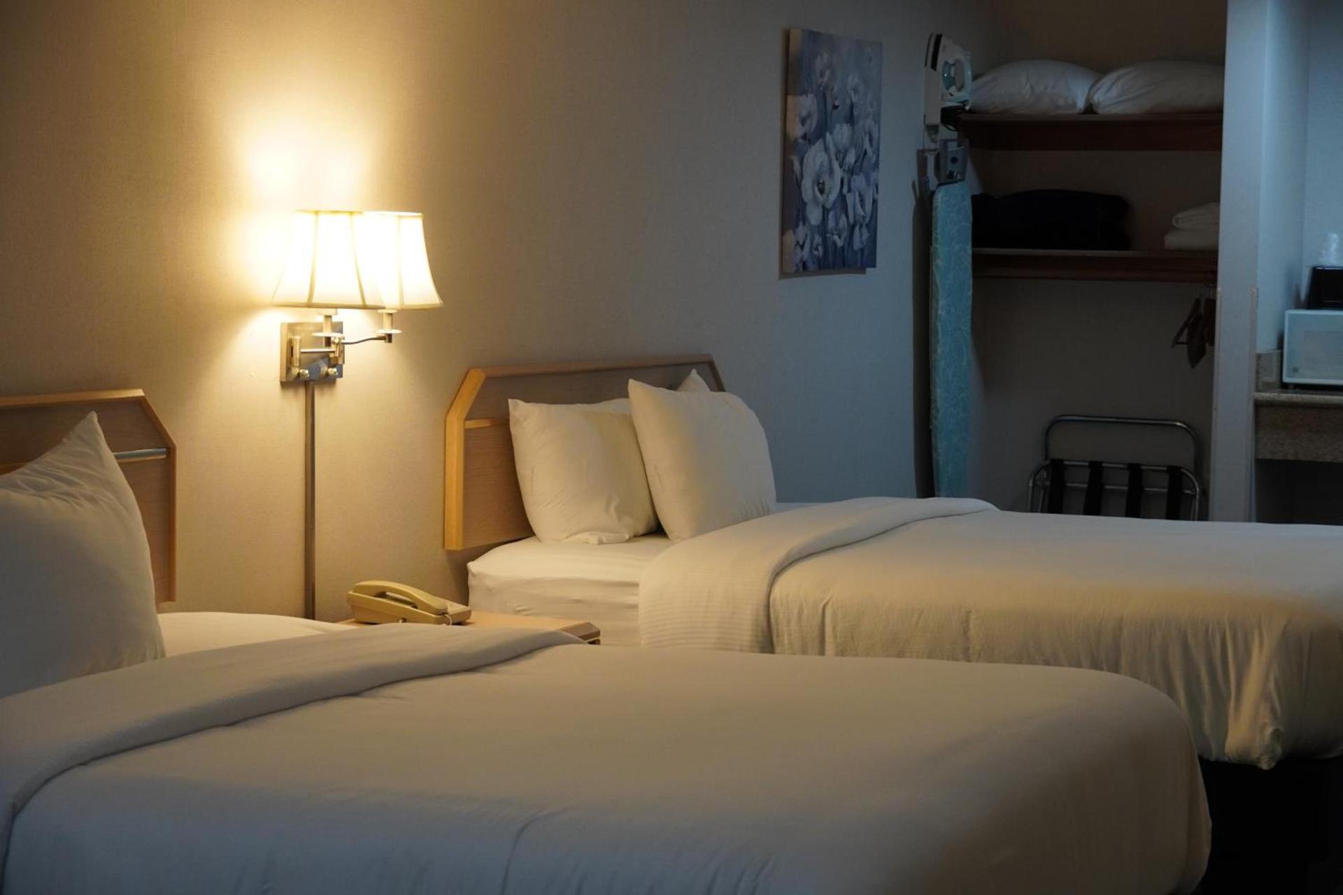 Timberland Inn & Suites photo 74