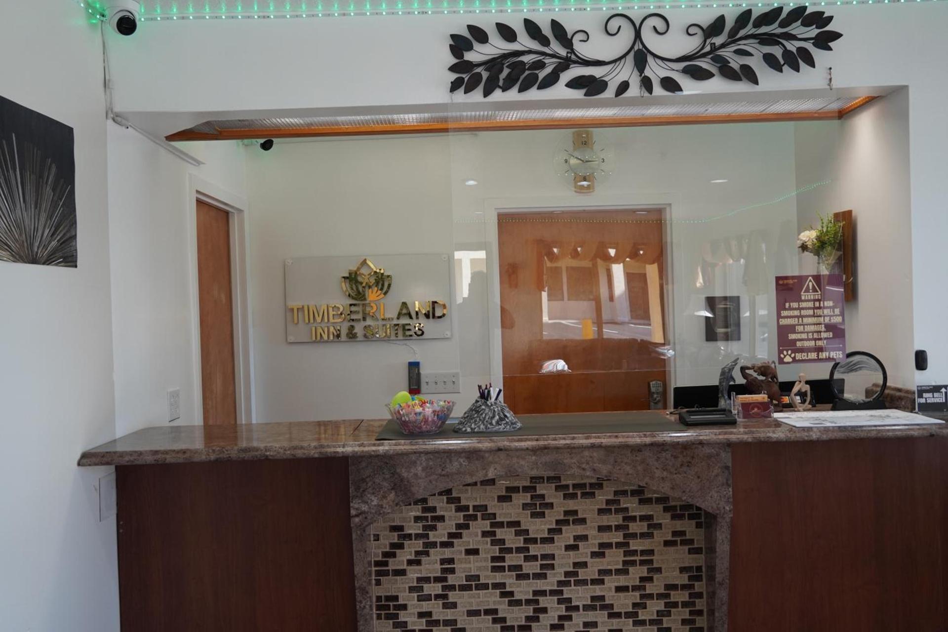Timberland Inn & Suites photo 78