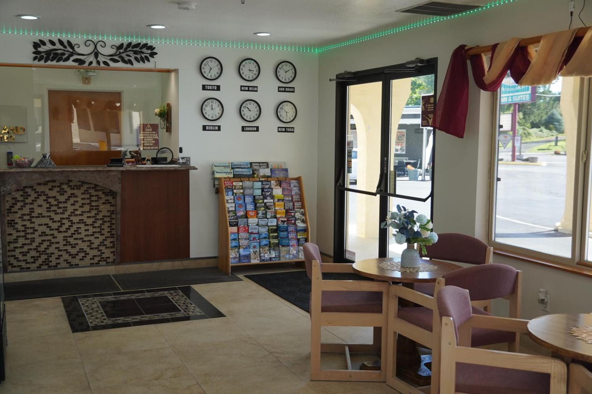 Timberland Inn & Suites photo 80