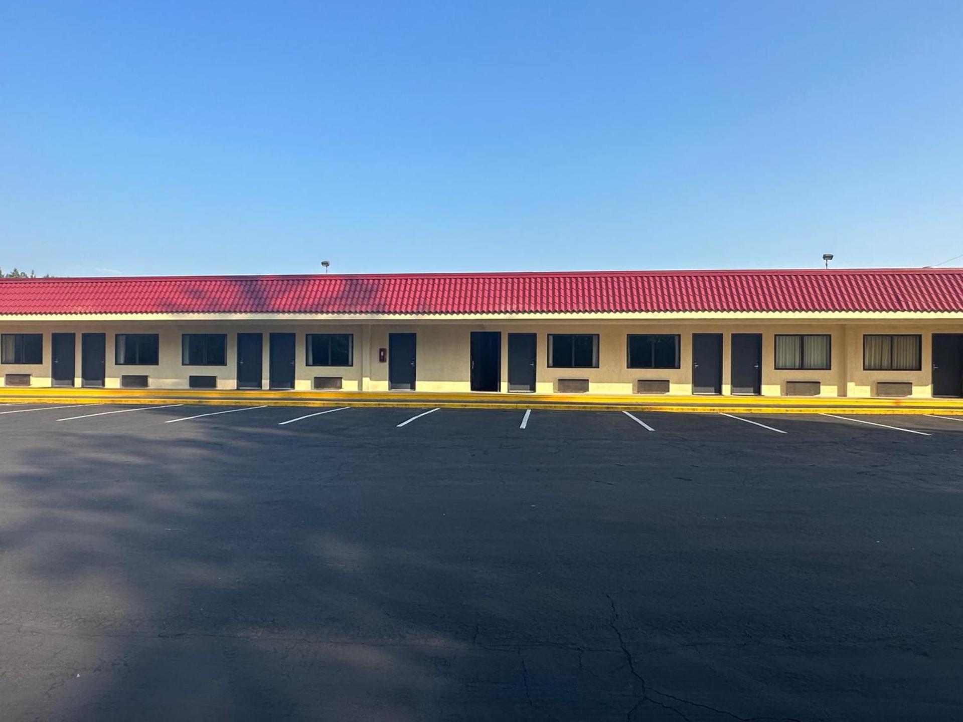 Timberland Inn & Suites photo 84
