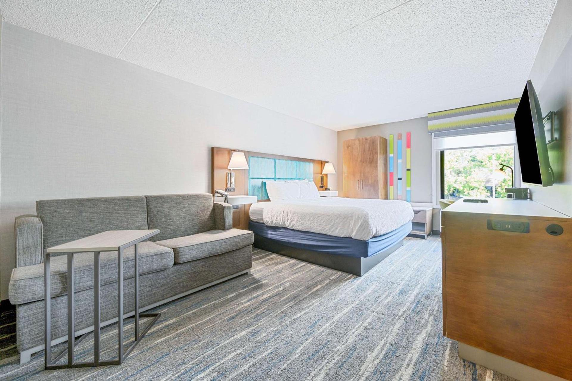 Hampton Inn St. Louis - Westport photo 15