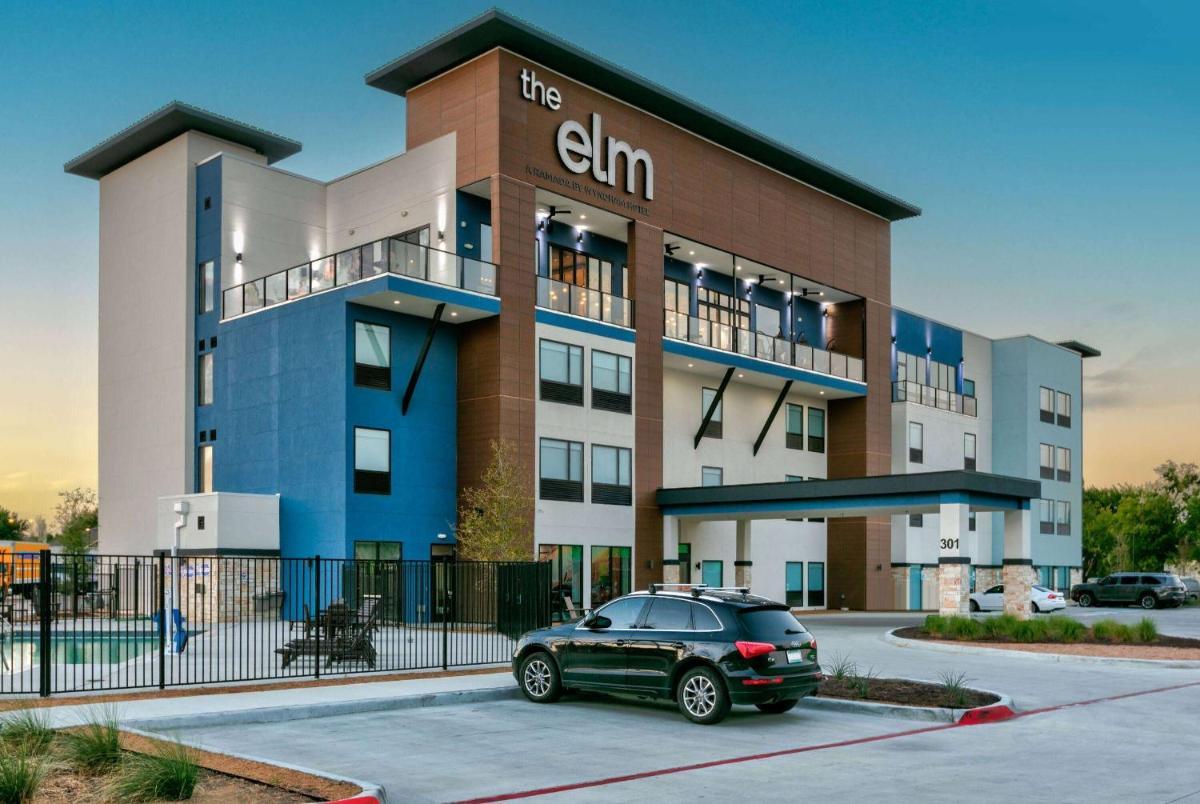 The Elm, a Ramada by Wyndham photo 5