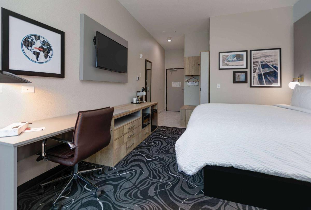 The Elm, a Ramada by Wyndham photo 38