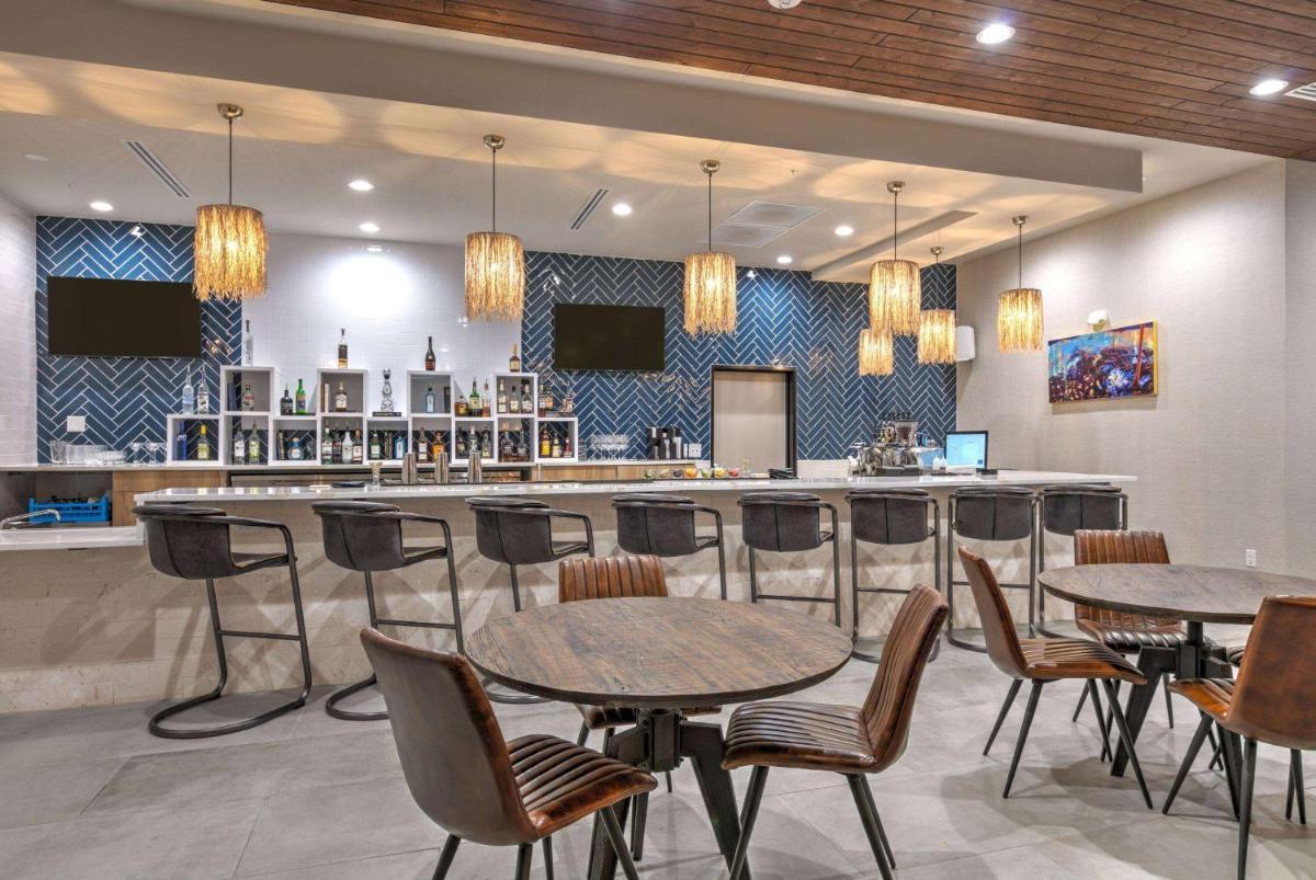 The Elm, a Ramada by Wyndham photo 52