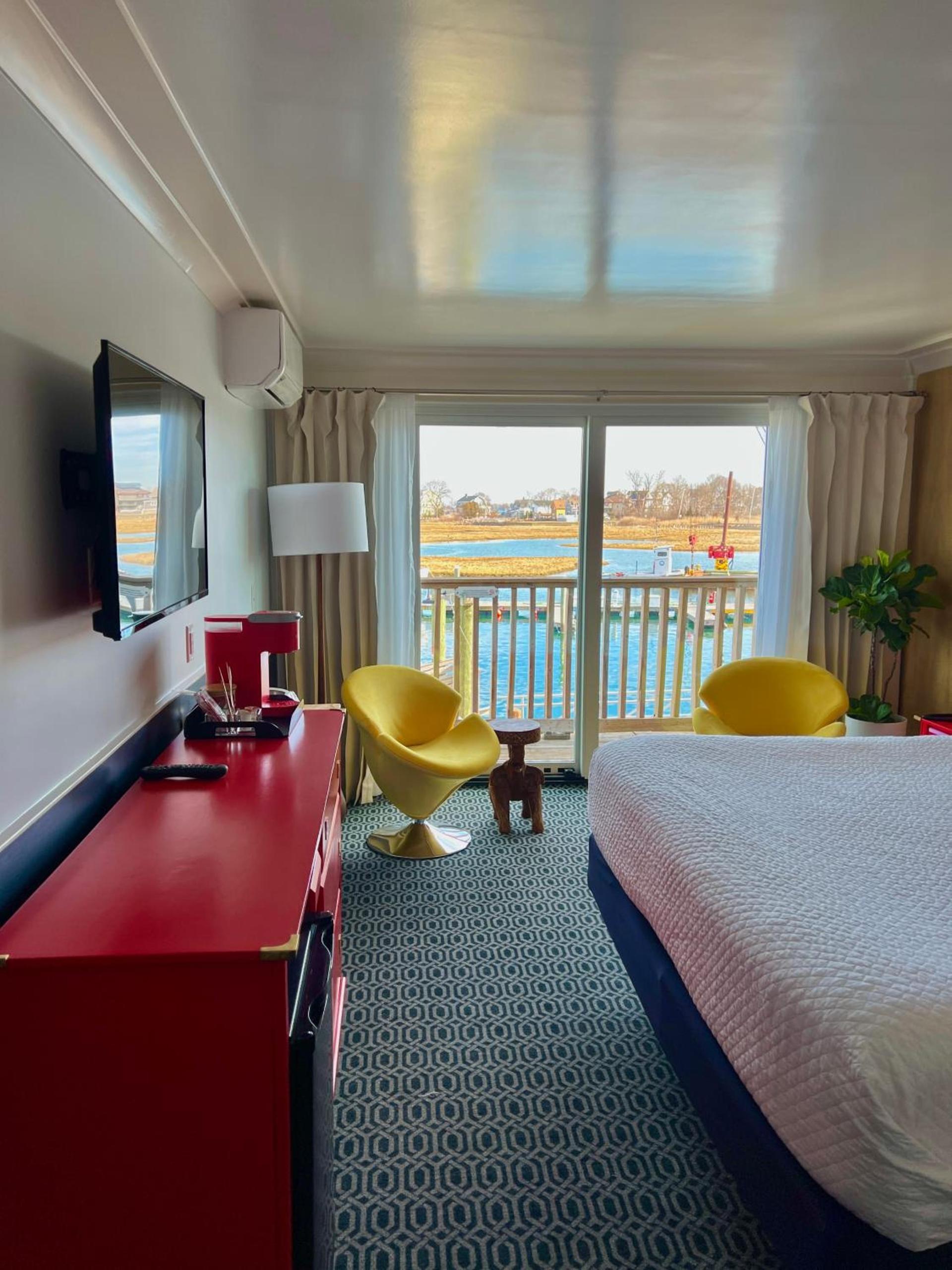 The Hotel at Cape Ann Marina photo 11