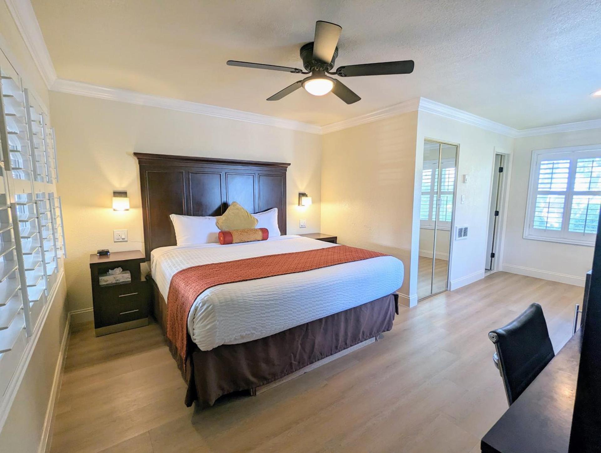 Clarion Collection Wilkie's Inn Pacific Grove - Monterey photo 31