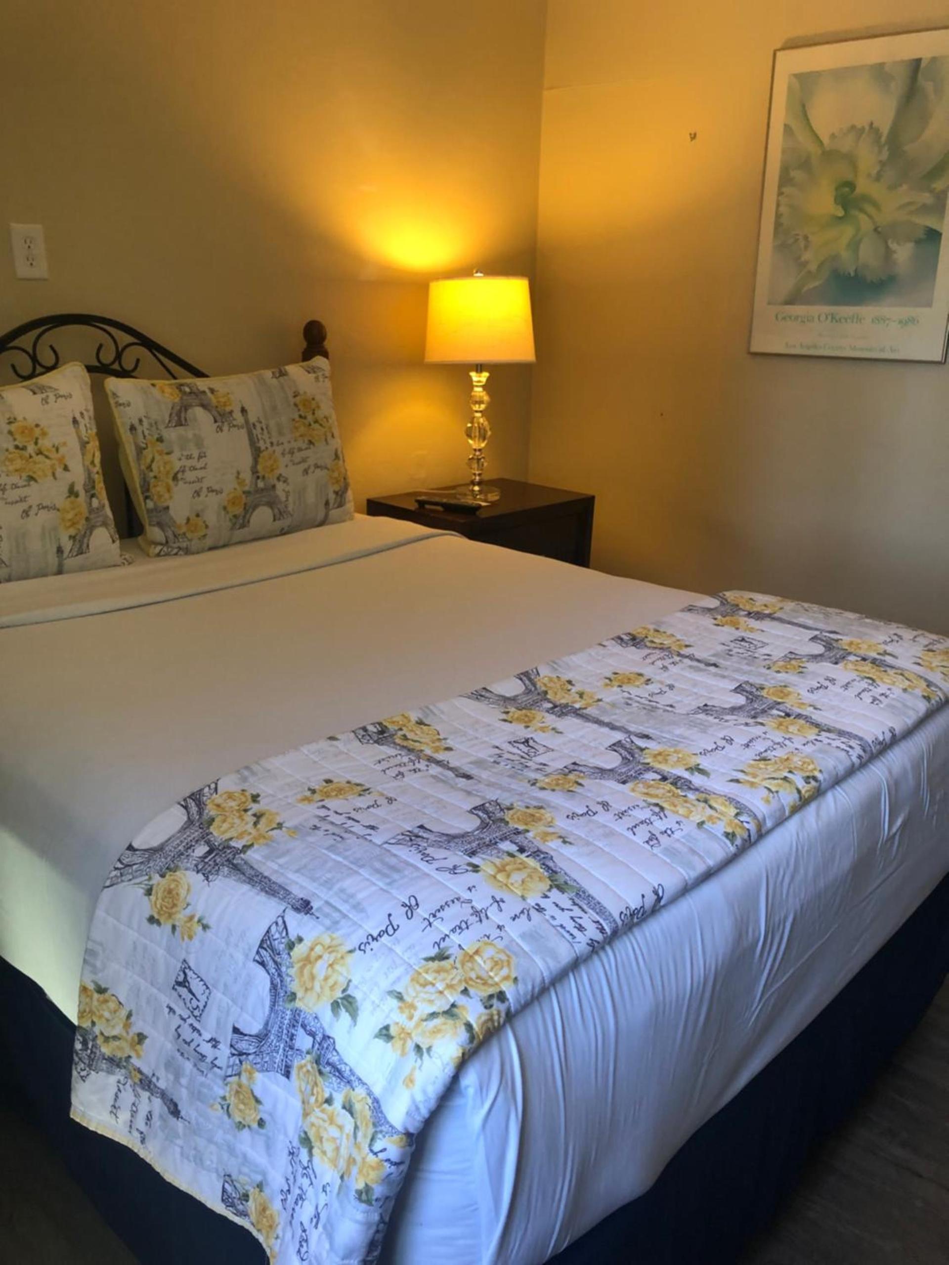 Rest Haven Motel photo 46