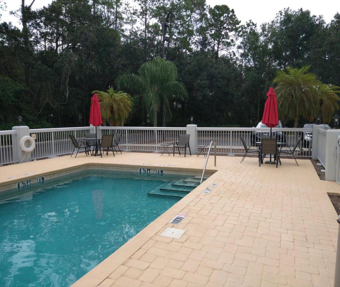 Spark by Hilton Tampa Brandon photo 18
