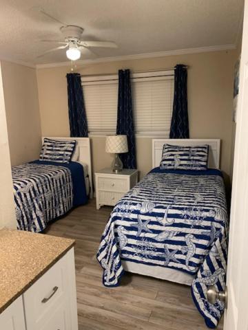 Bill’s at Gulf Shores photo 25