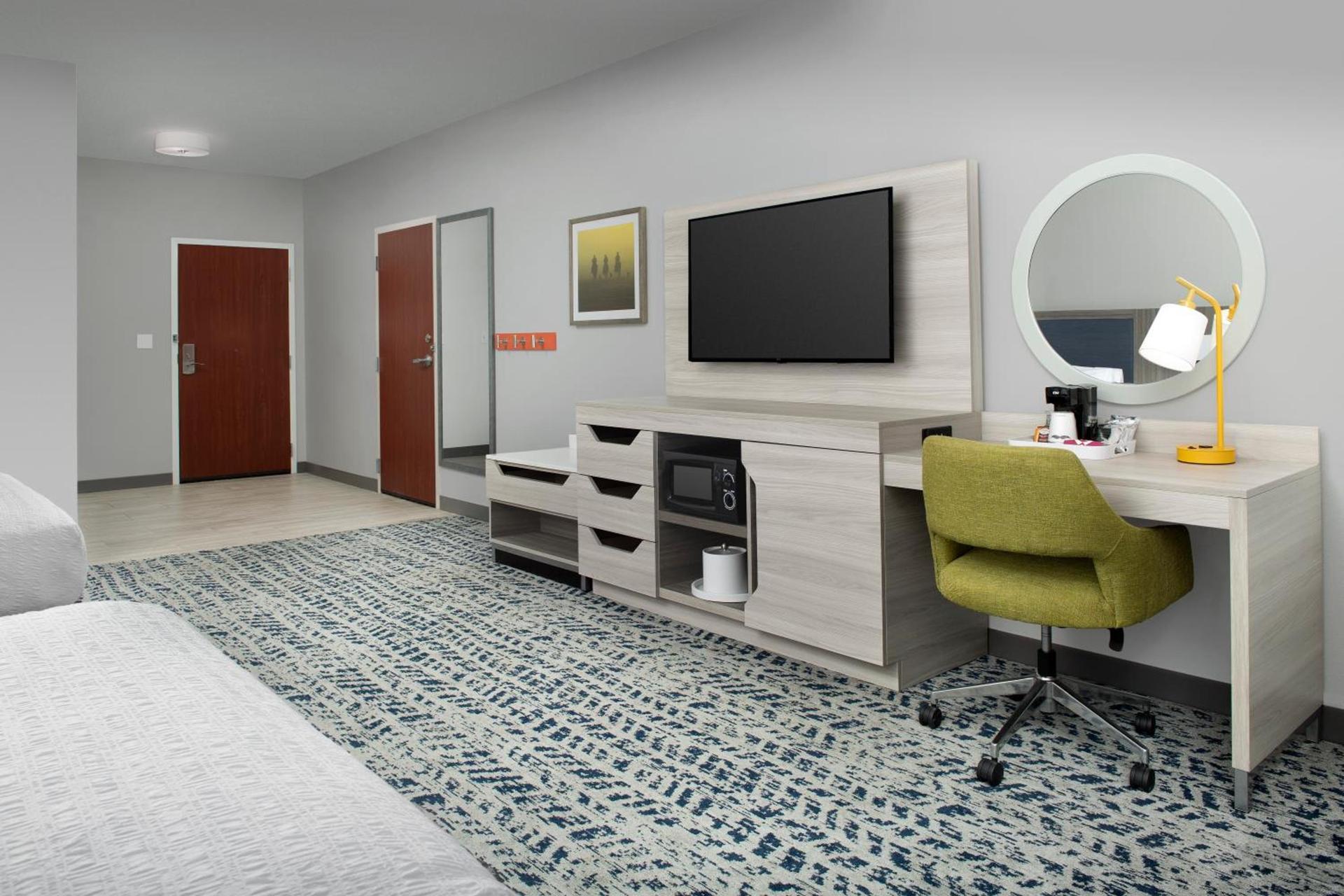 Hampton Inn Duncan photo 39