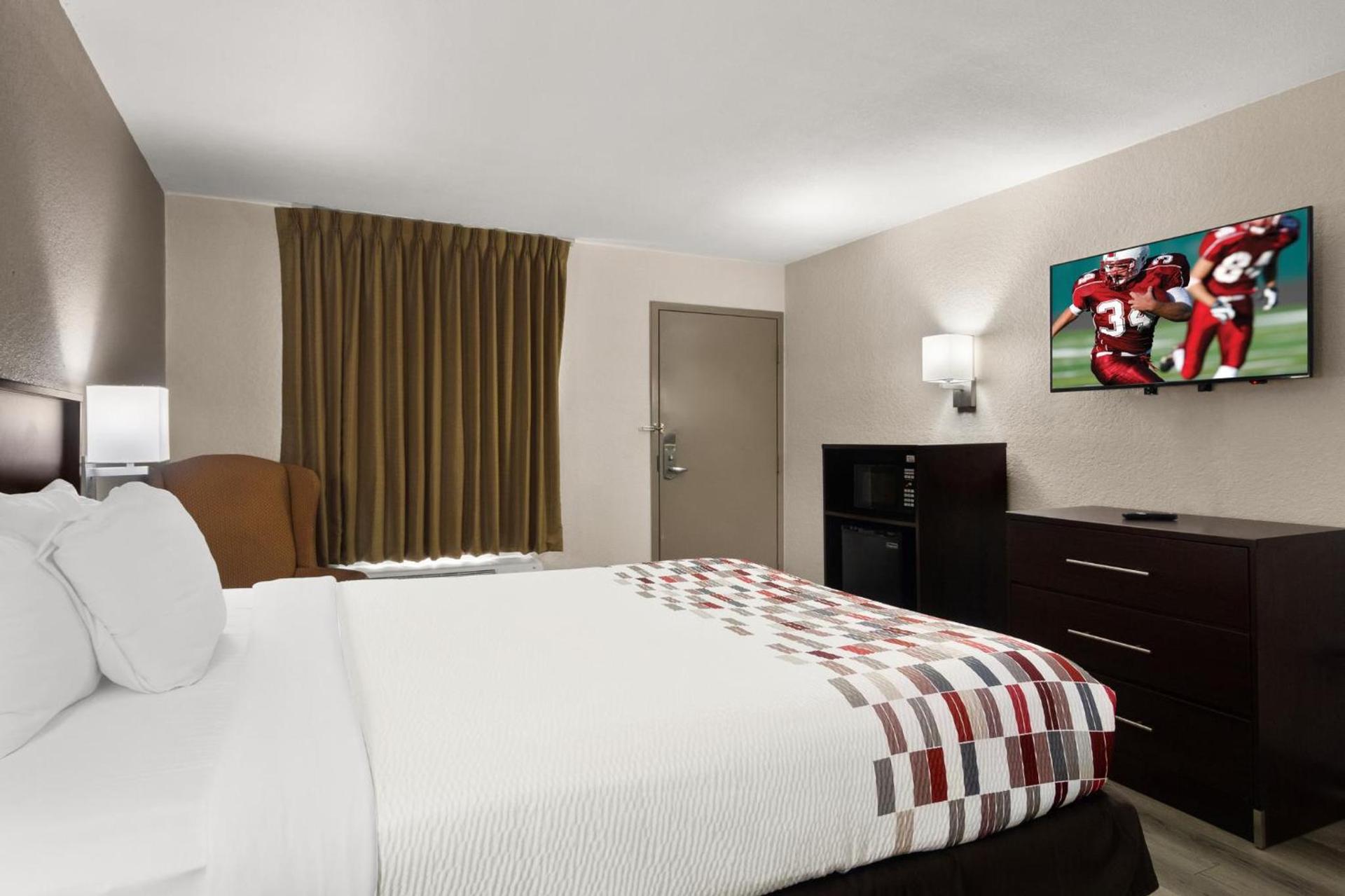 Red Roof Inn Kingsland photo 12