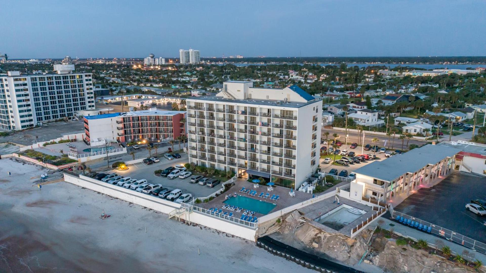 Tropical Winds Resort Hotel photo 7