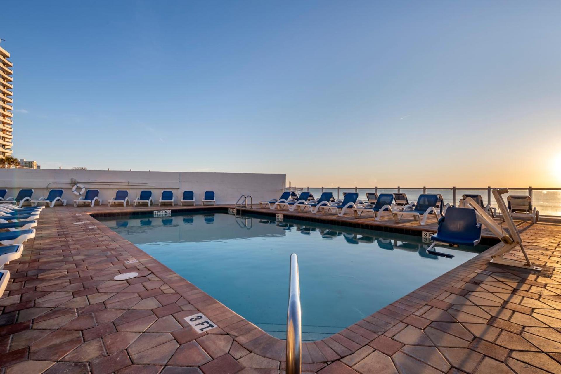 Tropical Winds Resort Hotel photo 44