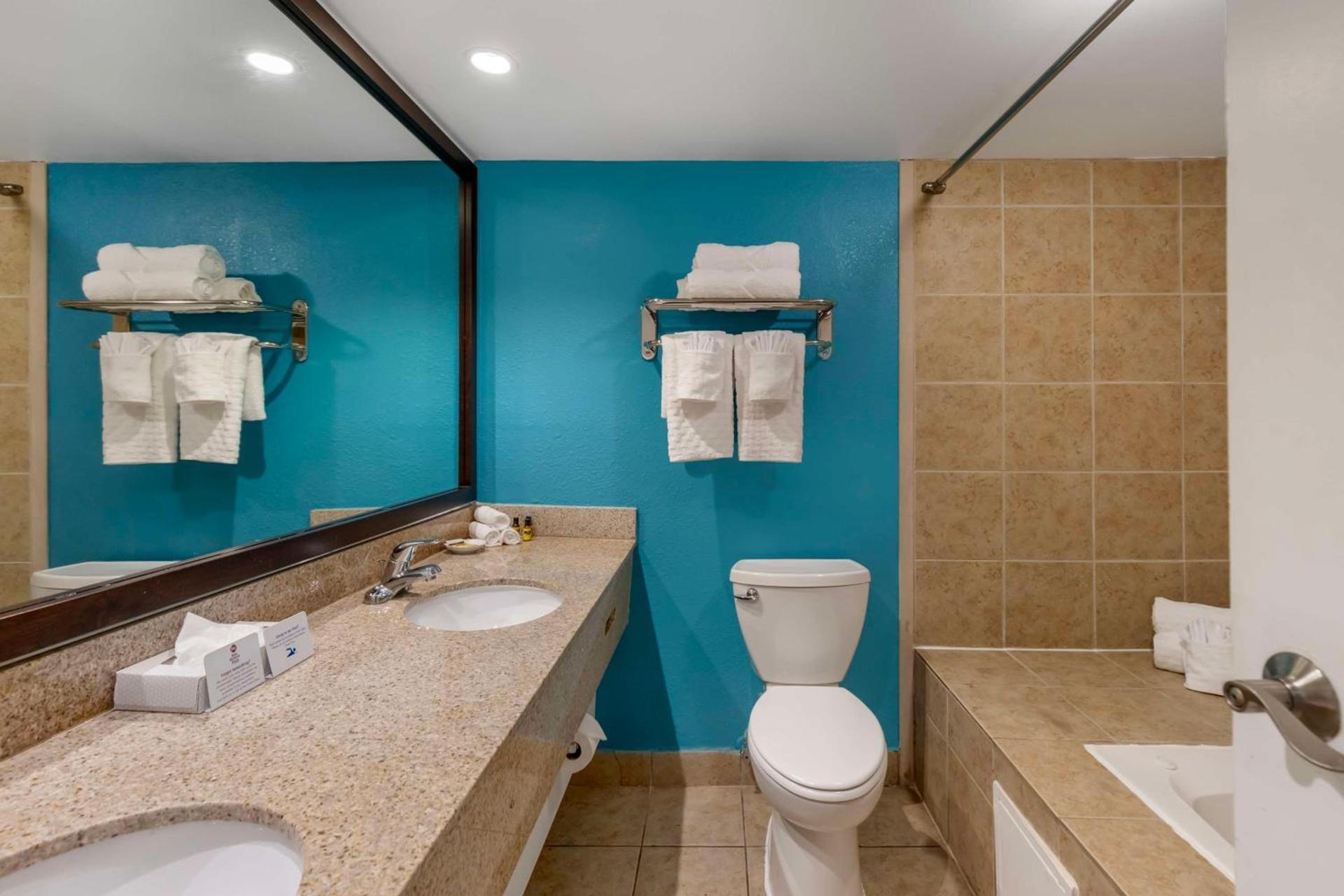 Best Western Plus Myrtle Beach@Intracoastal photo 21