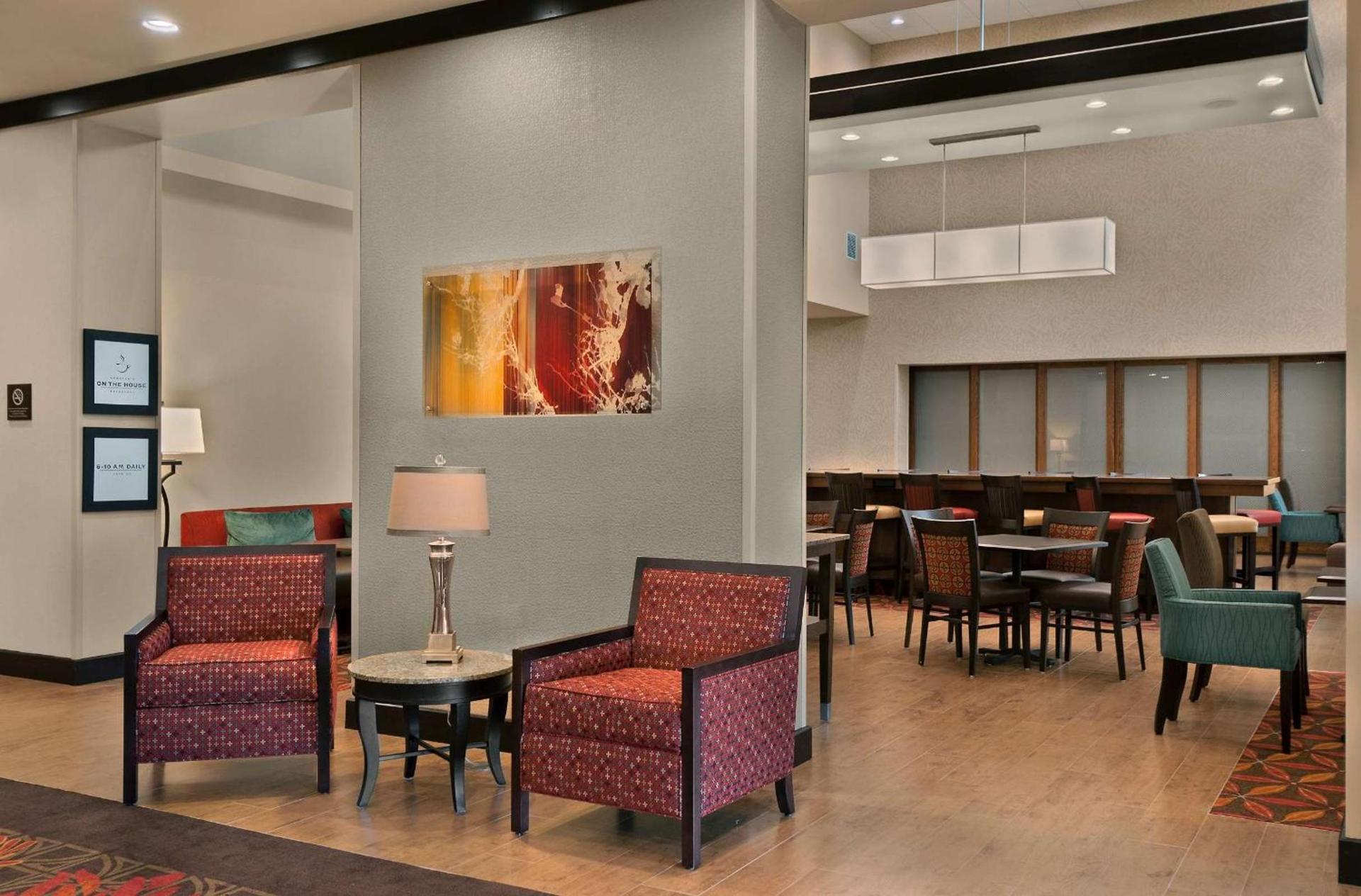 Hampton Inn & Suites Tampa Northwest/Oldsmar photo 3