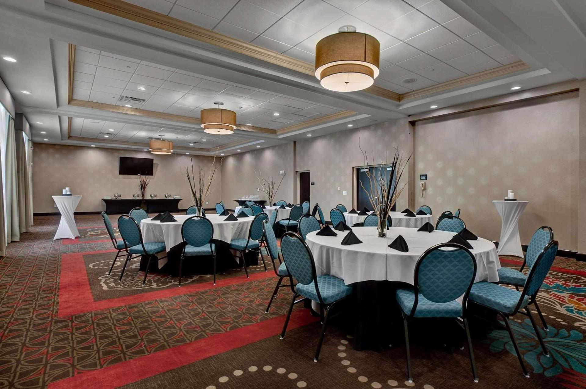 Hampton Inn & Suites Tampa Northwest/Oldsmar photo 10