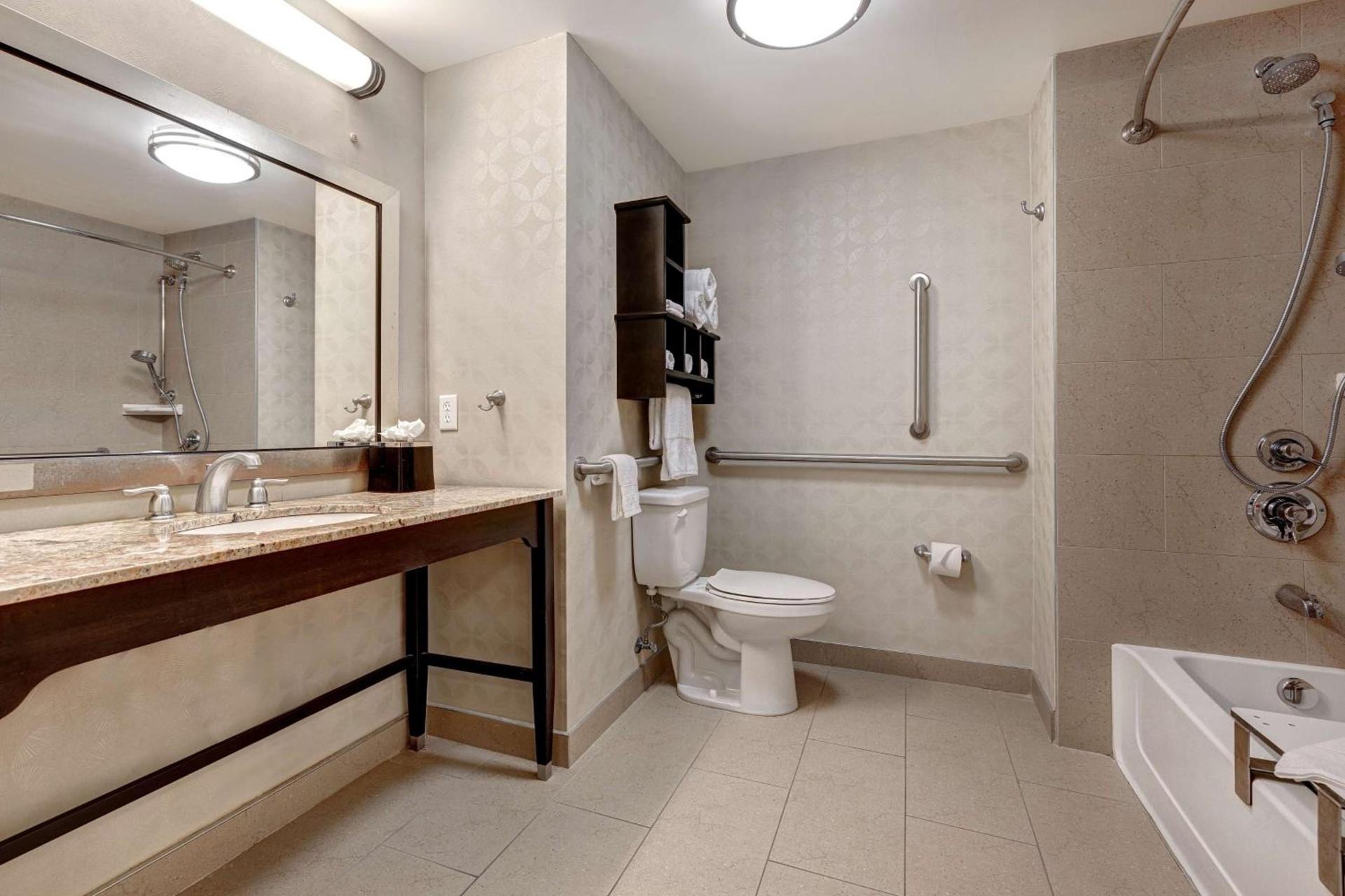 Hampton Inn & Suites Tampa Northwest/Oldsmar photo 23