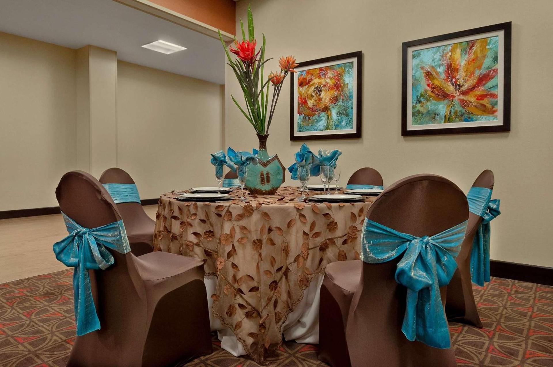 Hampton Inn & Suites Tampa Northwest/Oldsmar photo 36