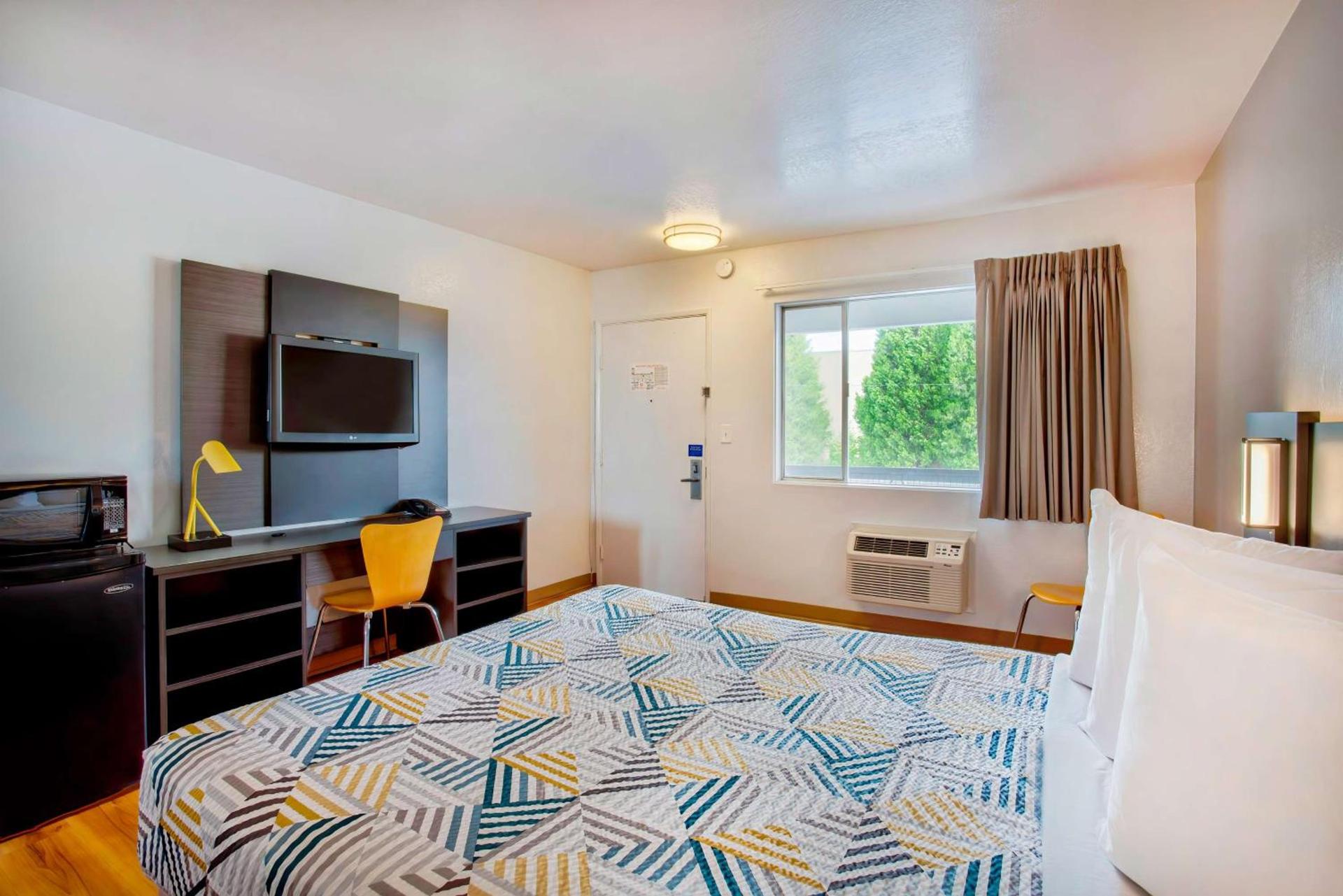 Motel 6-Salem, OR - Expo Center photo 14