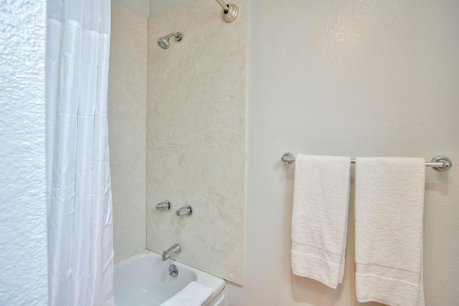 Motel 6-Salem, OR - Expo Center photo 17