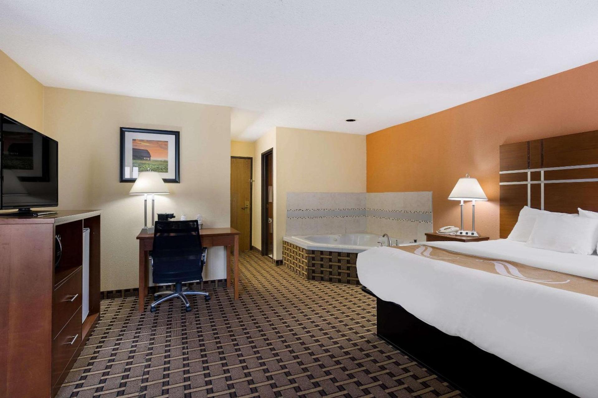 Quality Inn Ashland I 71 & US 250 photo 20