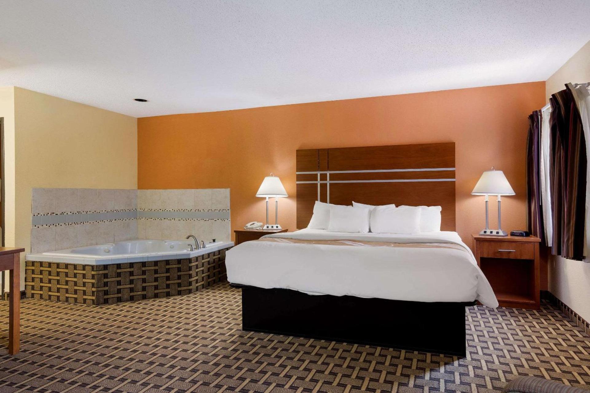 Quality Inn Ashland I 71 & US 250 photo 21