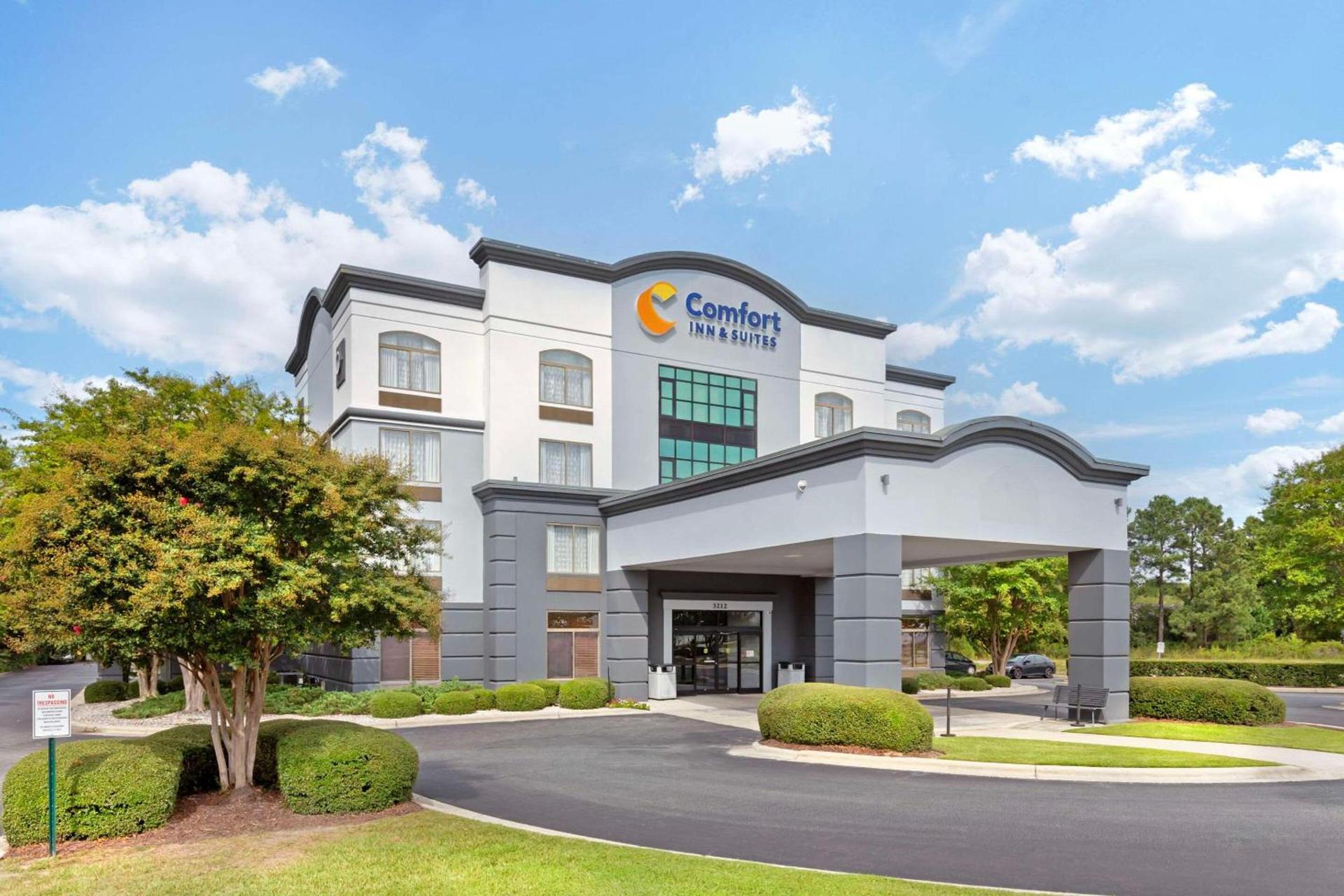Comfort Inn & Suites Greenville Near East Carolina University — hotel in Greenville
