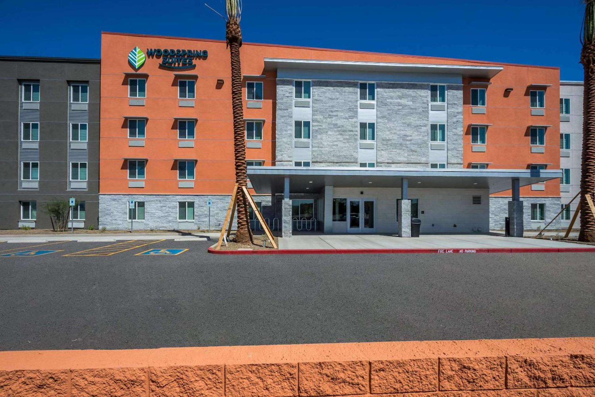 WoodSpring Suites Chandler Airport photo 2