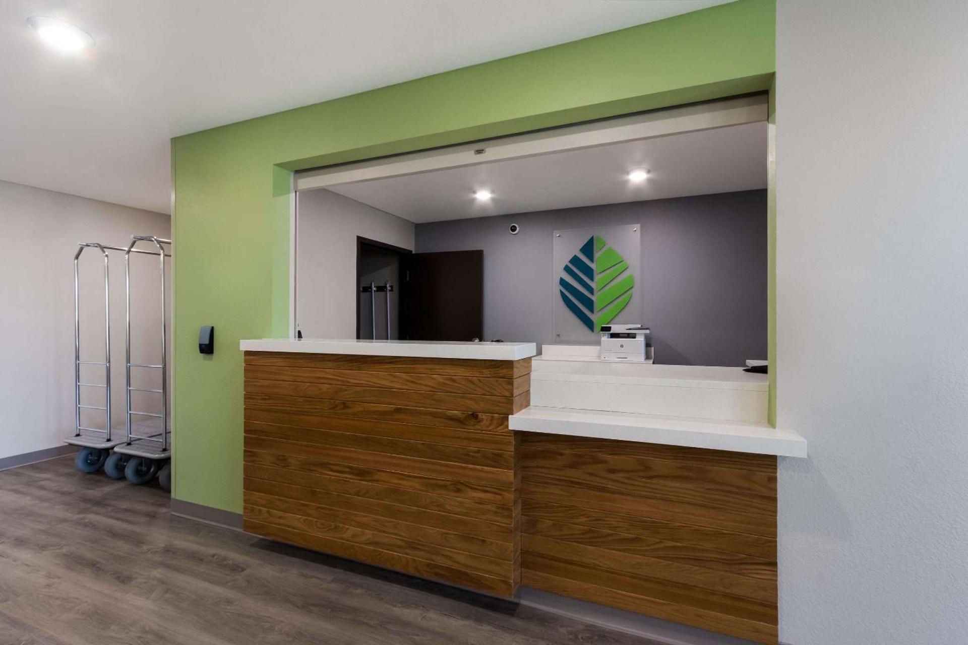 WoodSpring Suites Chandler Airport photo 6