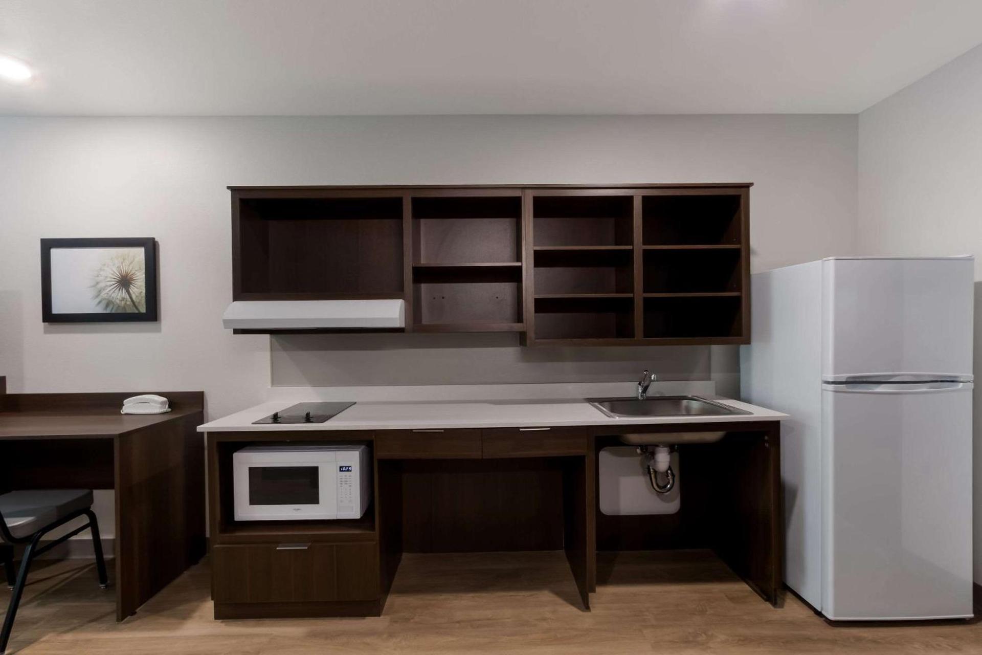 WoodSpring Suites Chandler Airport photo 10