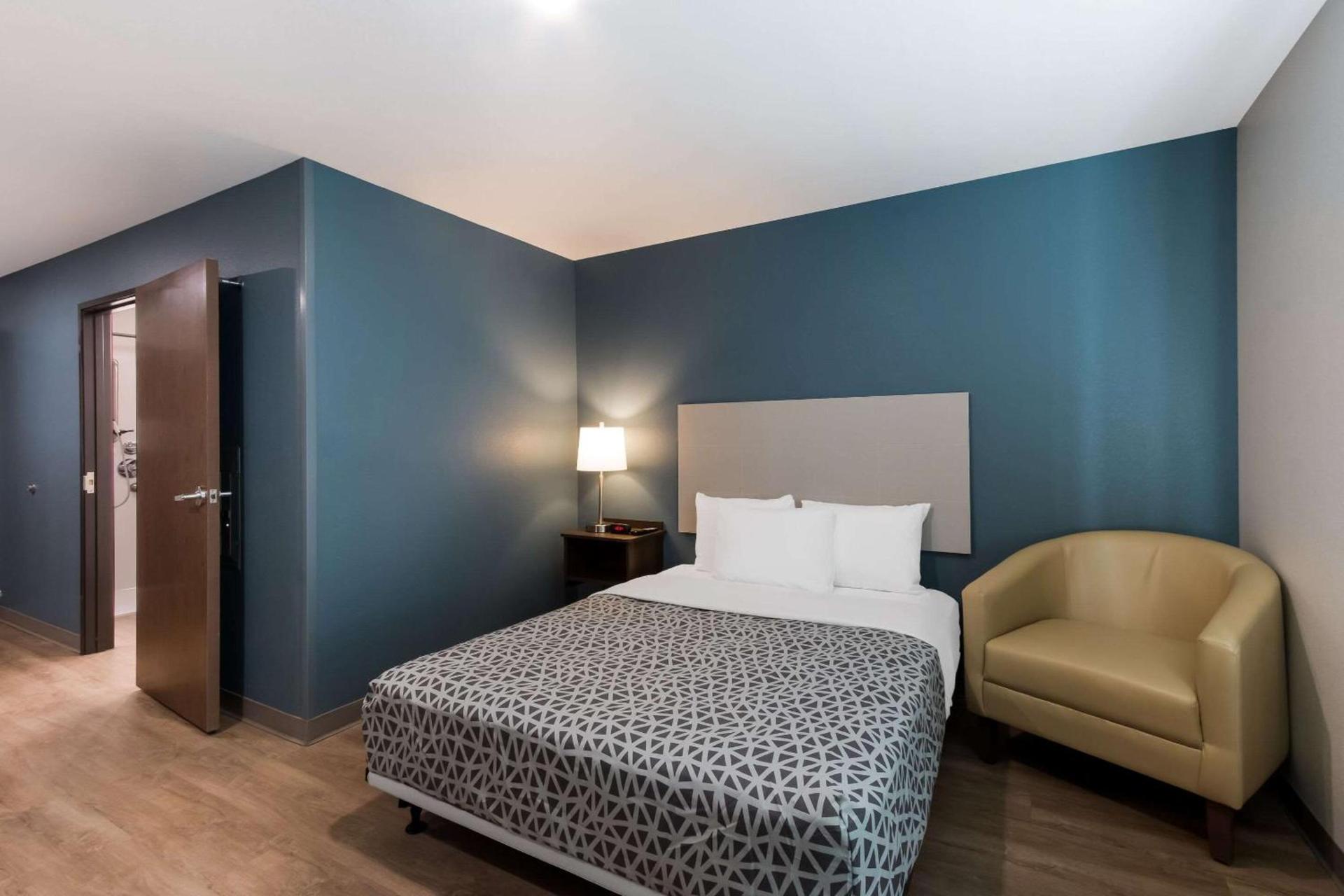 WoodSpring Suites Chandler Airport photo 20