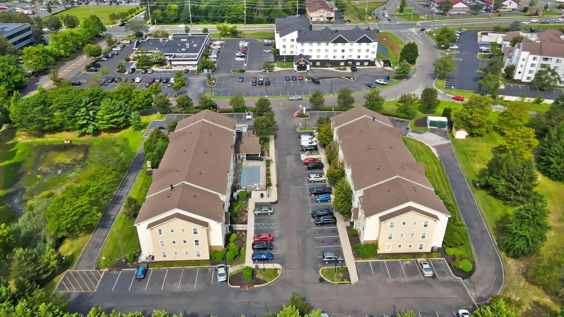 MainStay Suites Mt Laurel - Philadelphia photo 8