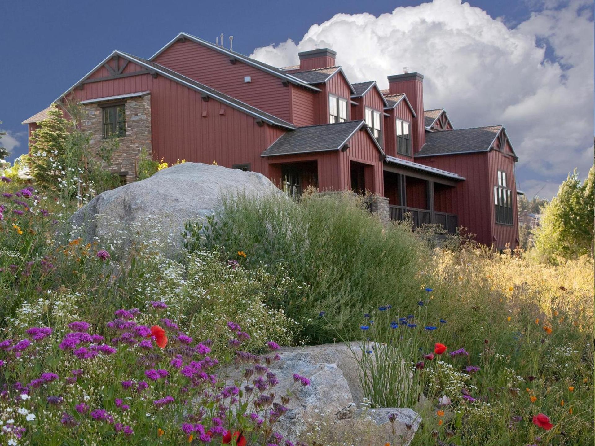 Snowcreek Resort Vacation Rentals photo 25
