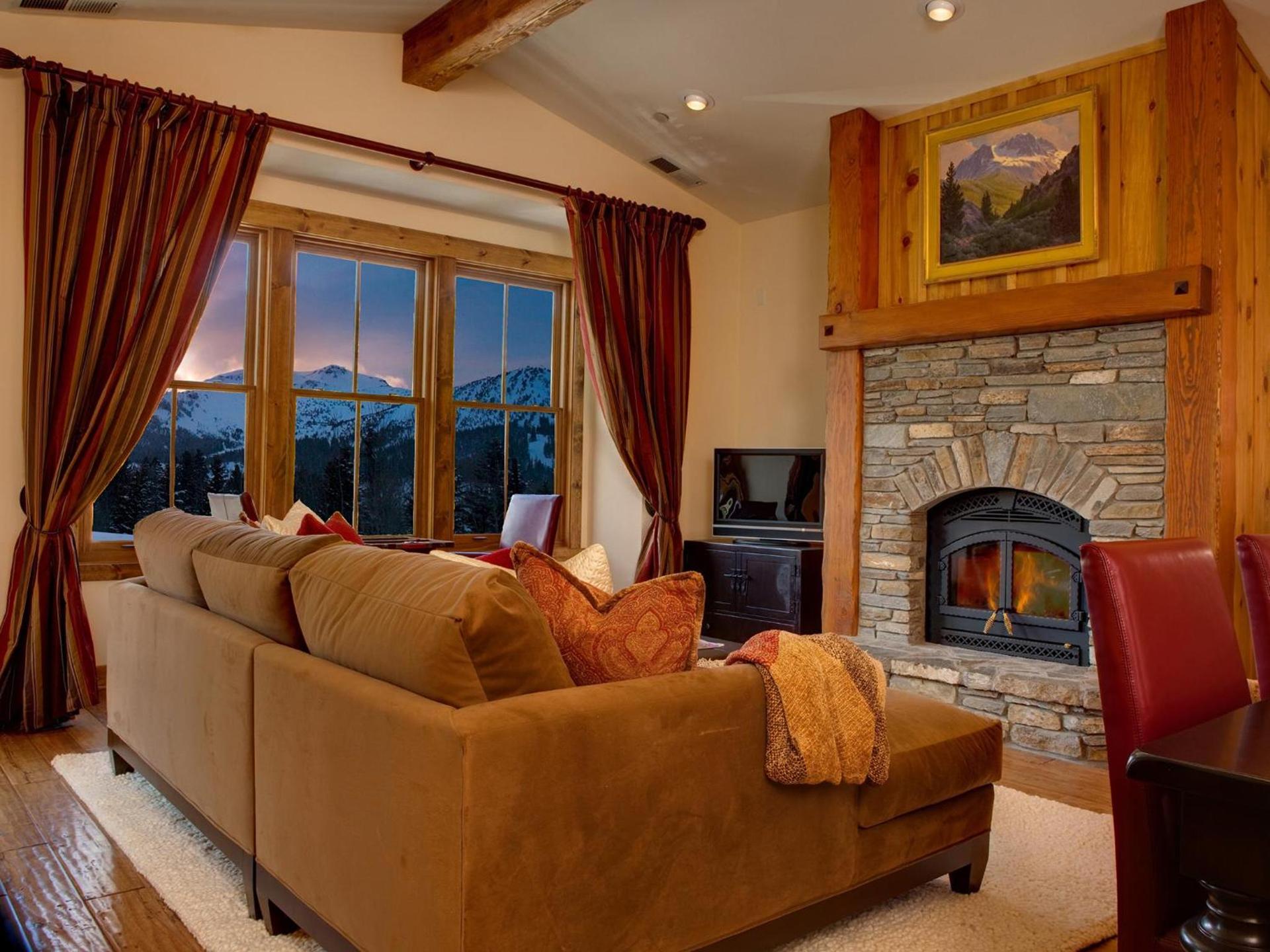 Snowcreek Resort Vacation Rentals photo 42