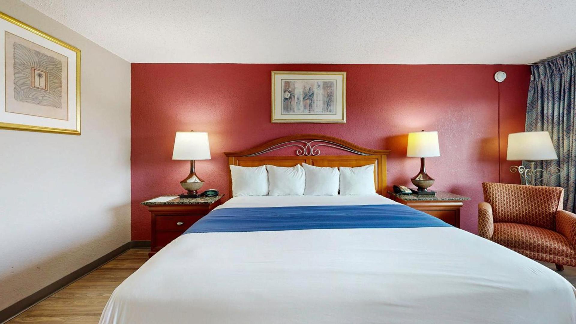 Days Inn by Wyndham Orlando Downtown photo 6
