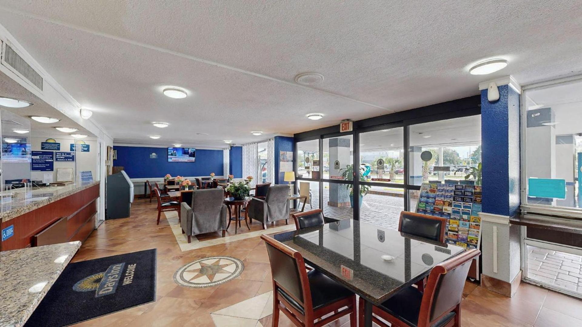 Days Inn by Wyndham Orlando Downtown photo 11