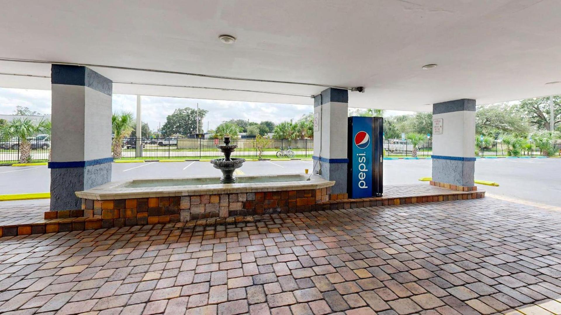 Days Inn by Wyndham Orlando Downtown photo 23