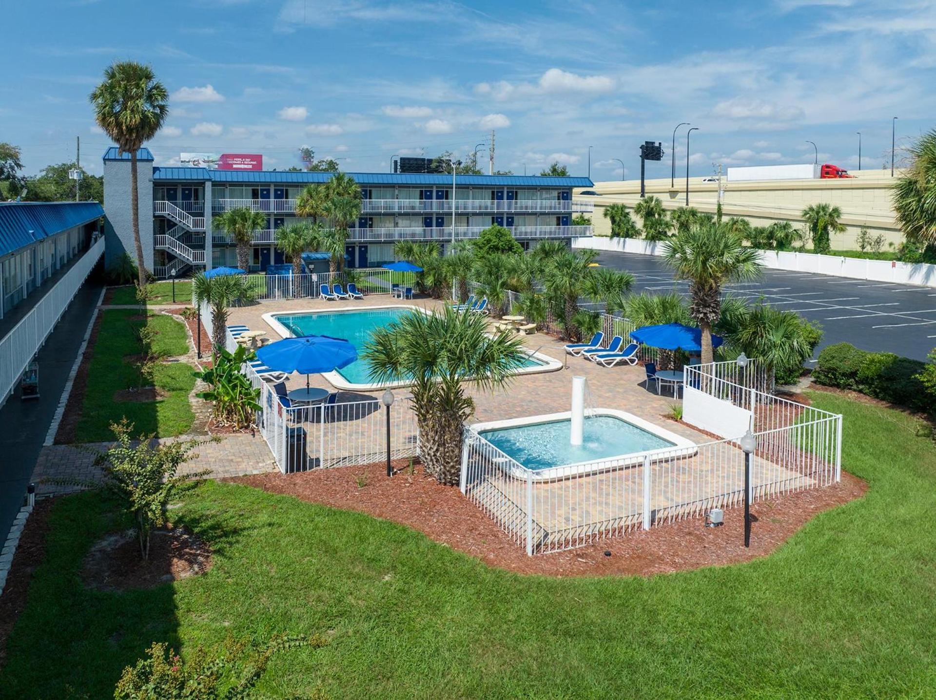 Days Inn by Wyndham Orlando Downtown photo 17