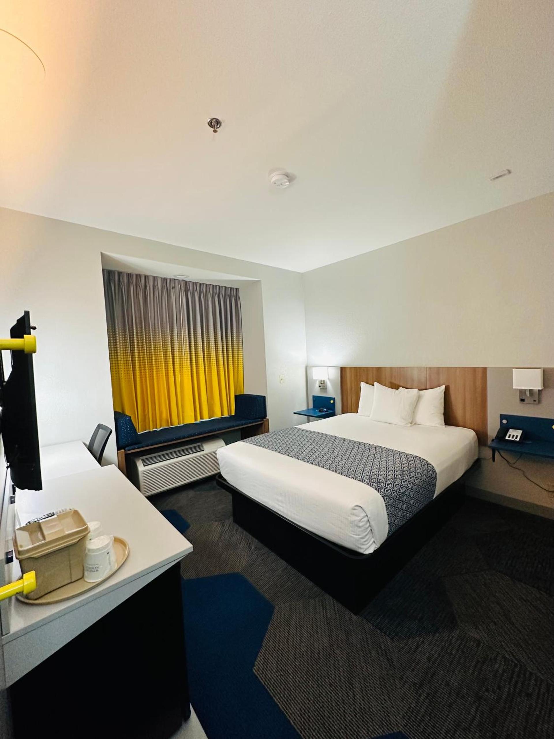 Microtel Inn & Suites by Wyndham of Houma photo 43