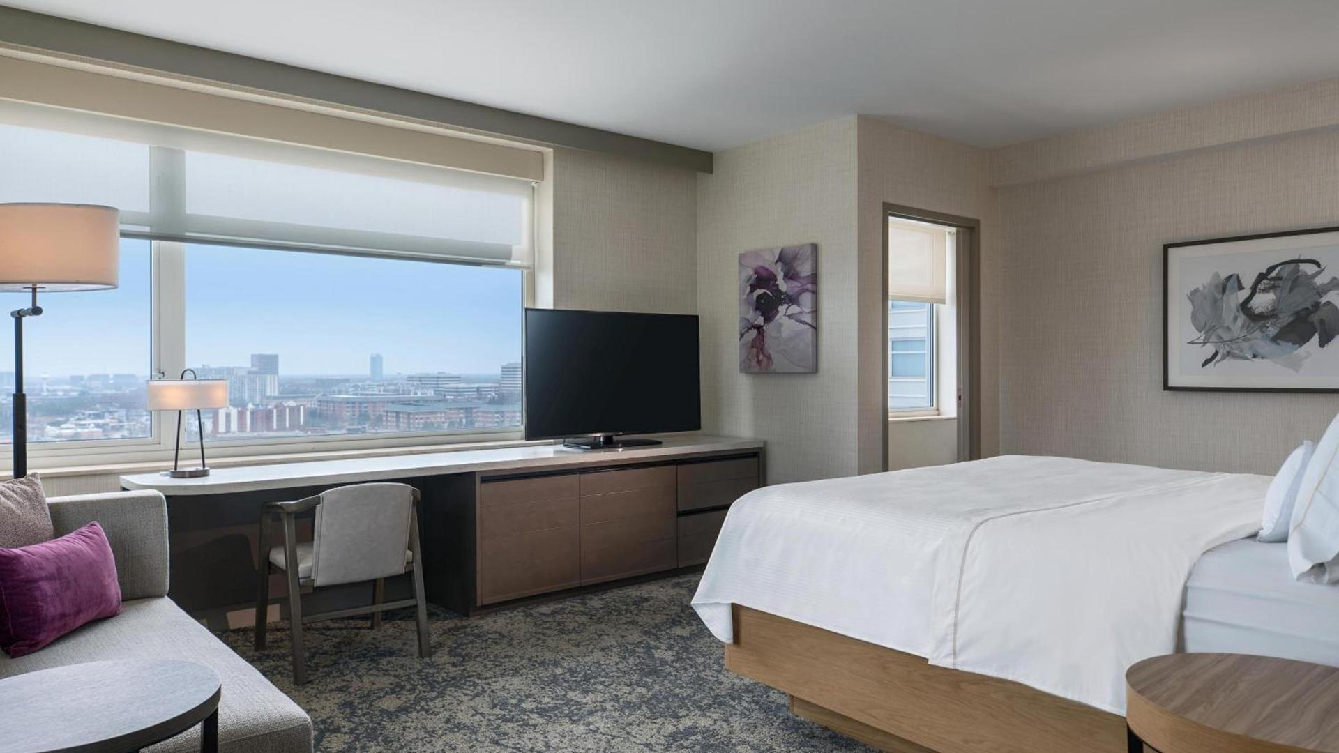 The Westin Chicago Lombard photo 2
