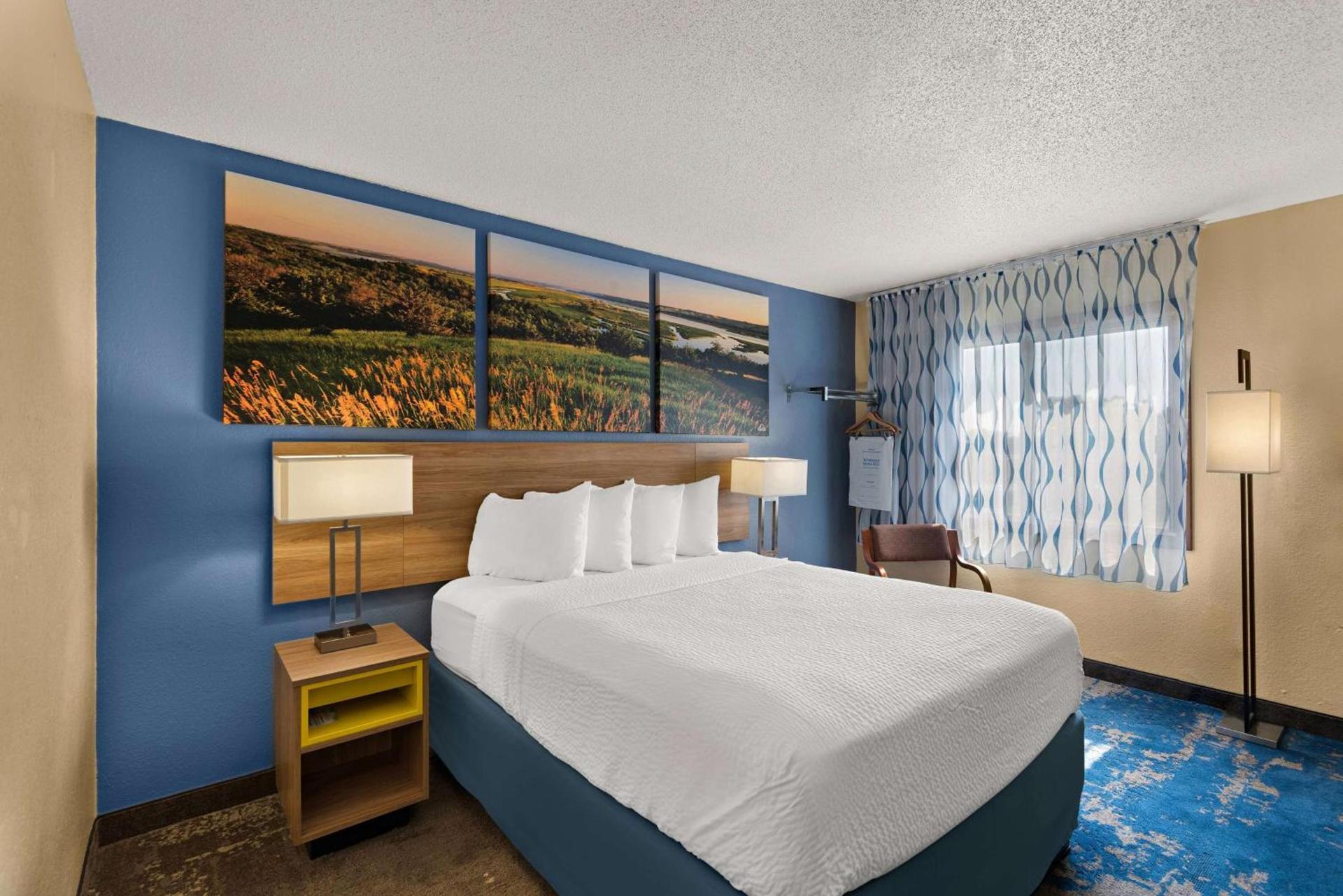 Days Inn by Wyndham Newton photo 22