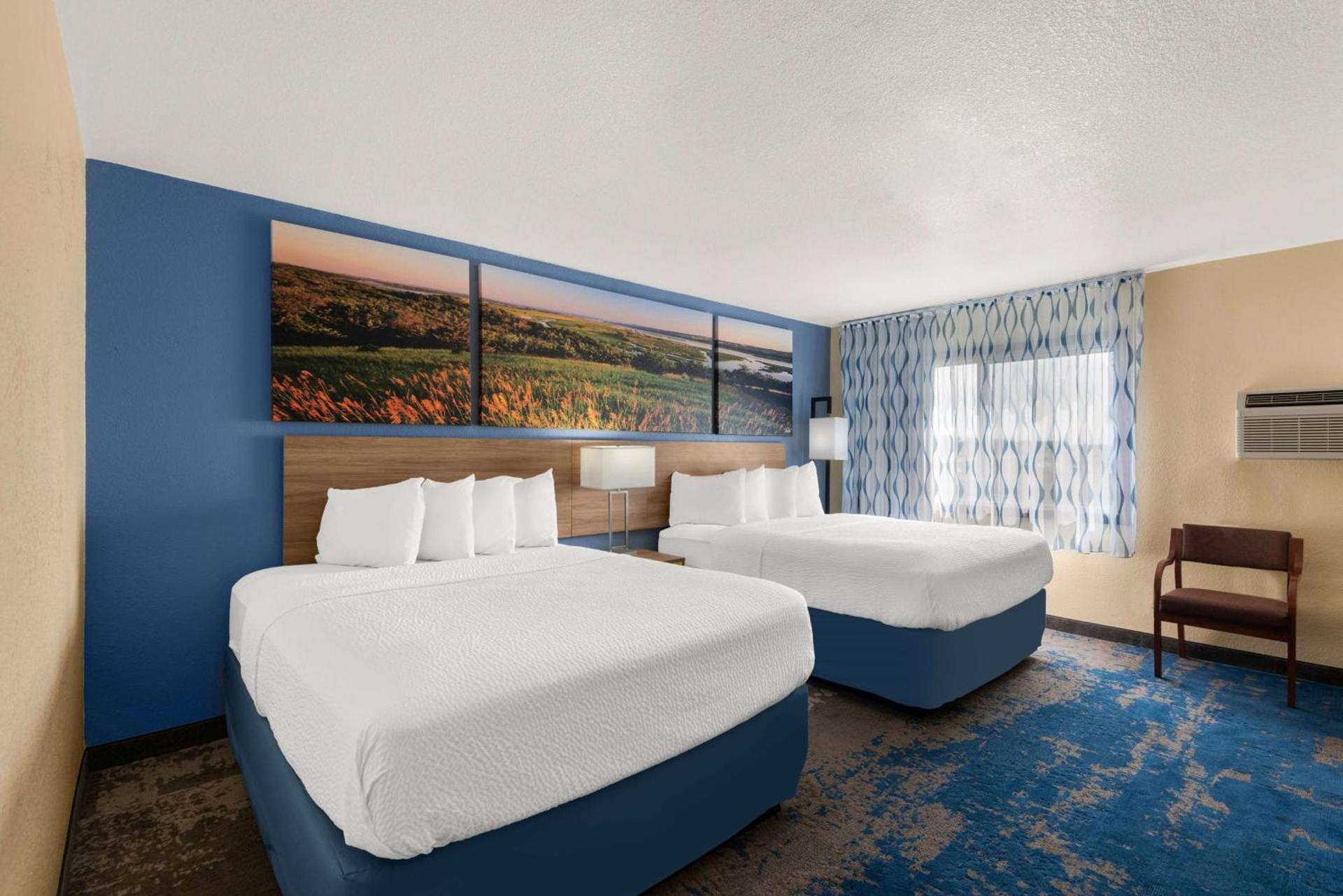 Days Inn by Wyndham Newton photo 27