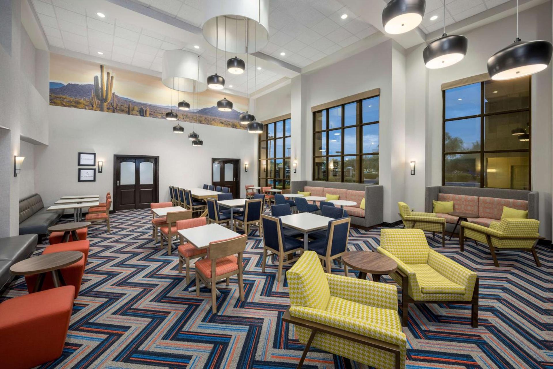 Hampton Inn & Suites Phoenix North/Happy Valley photo 8