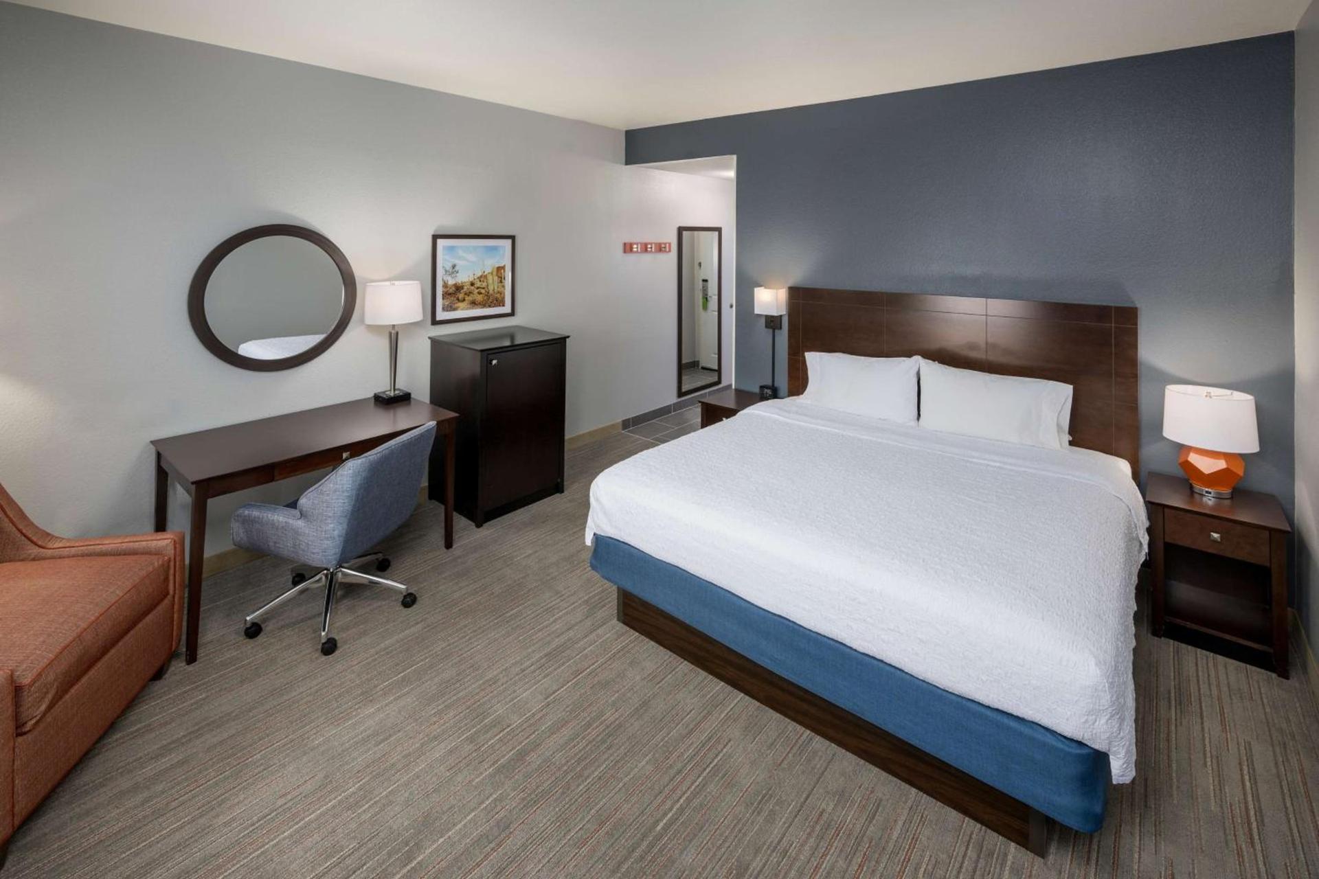 Hampton Inn & Suites Phoenix North/Happy Valley photo 16