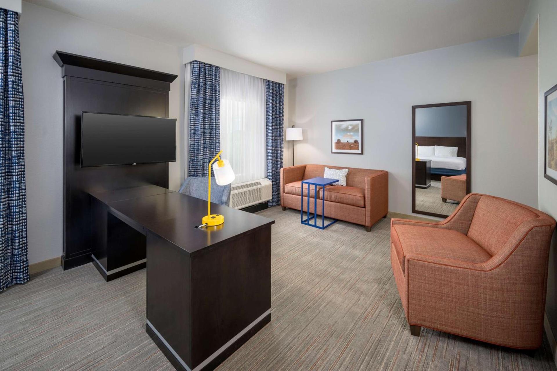 Hampton Inn & Suites Phoenix North/Happy Valley photo 18