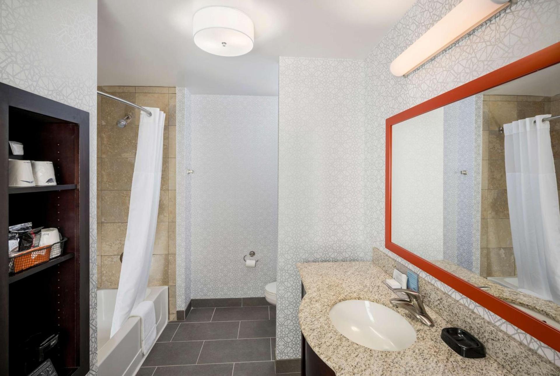 Hampton Inn & Suites Phoenix North/Happy Valley photo 23
