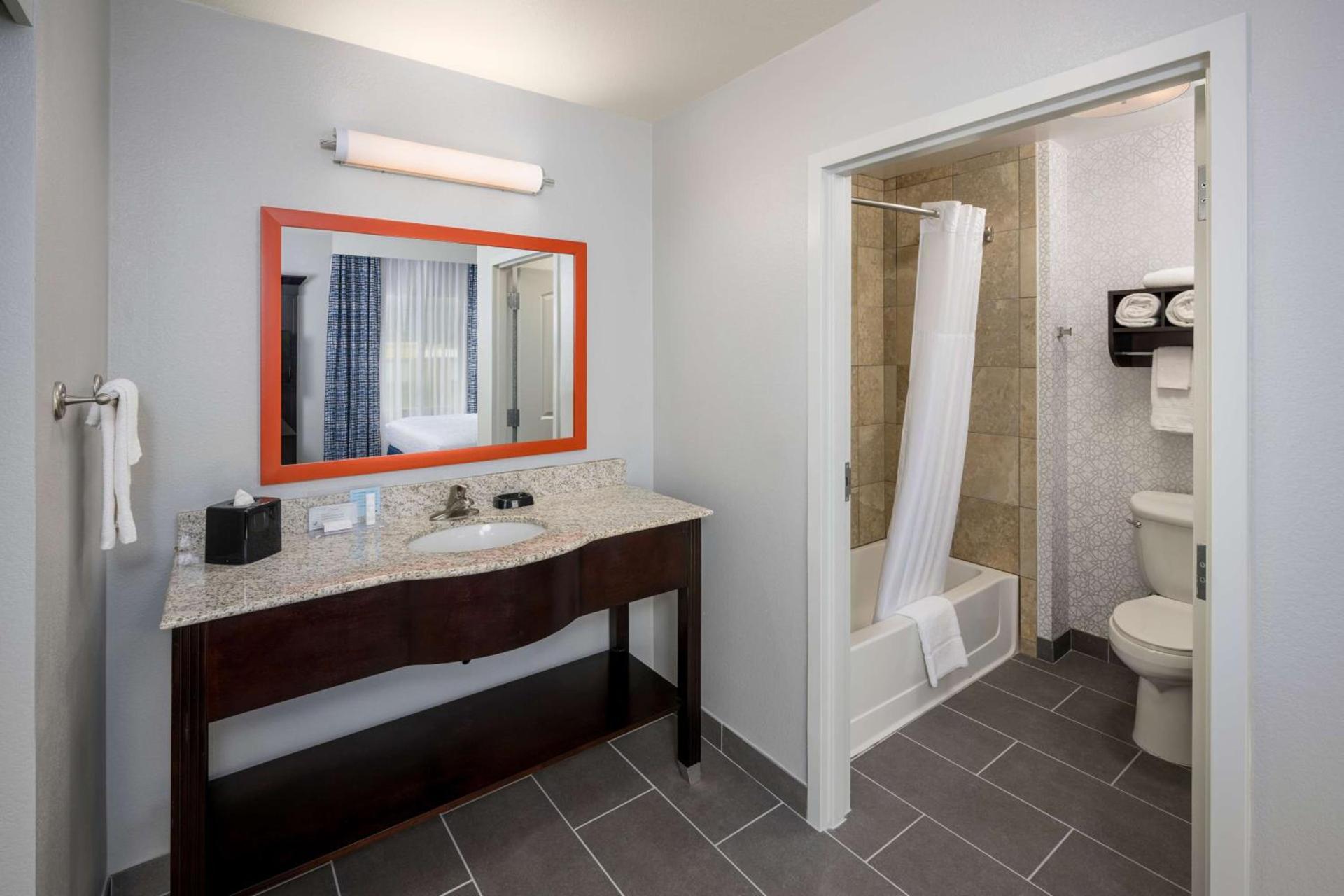 Hampton Inn & Suites Phoenix North/Happy Valley photo 28